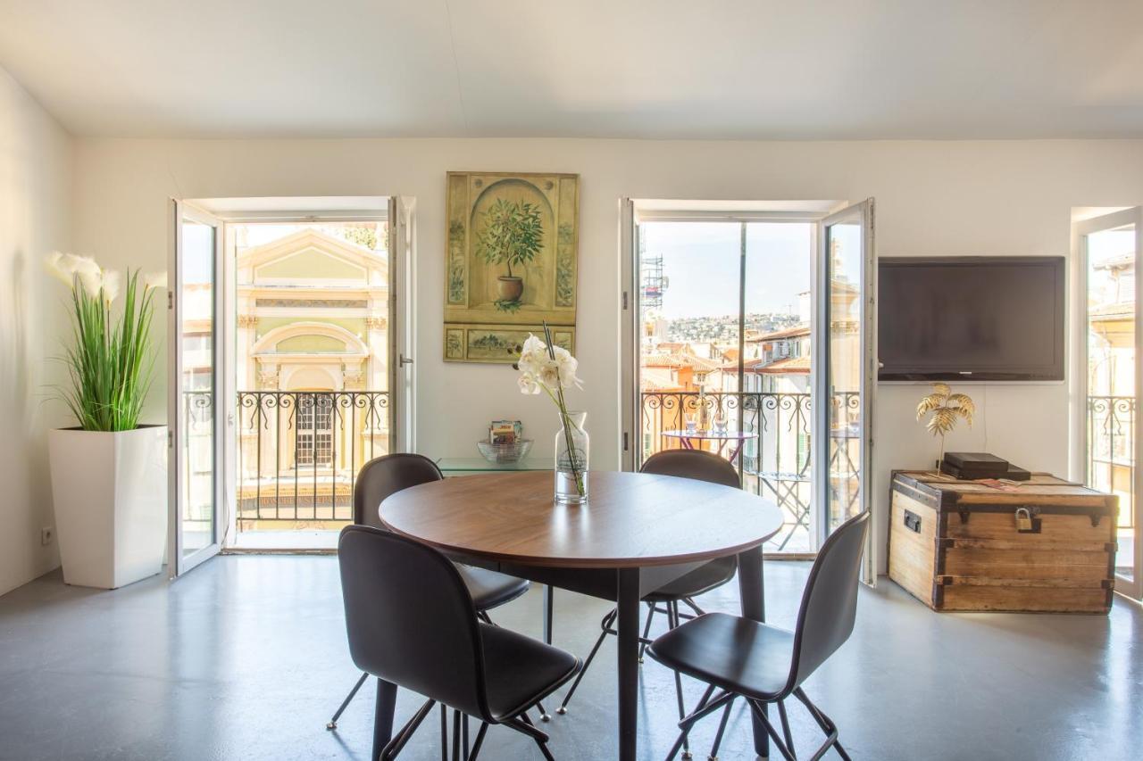 Ross 5- F2, Lumineux, Balcon, Loft, Clim, Vieux-Nice Buitenkant foto