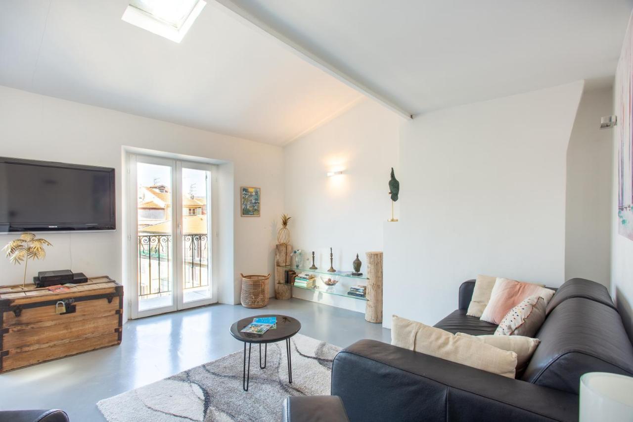 Ross 5- F2, Lumineux, Balcon, Loft, Clim, Vieux-Nice Buitenkant foto