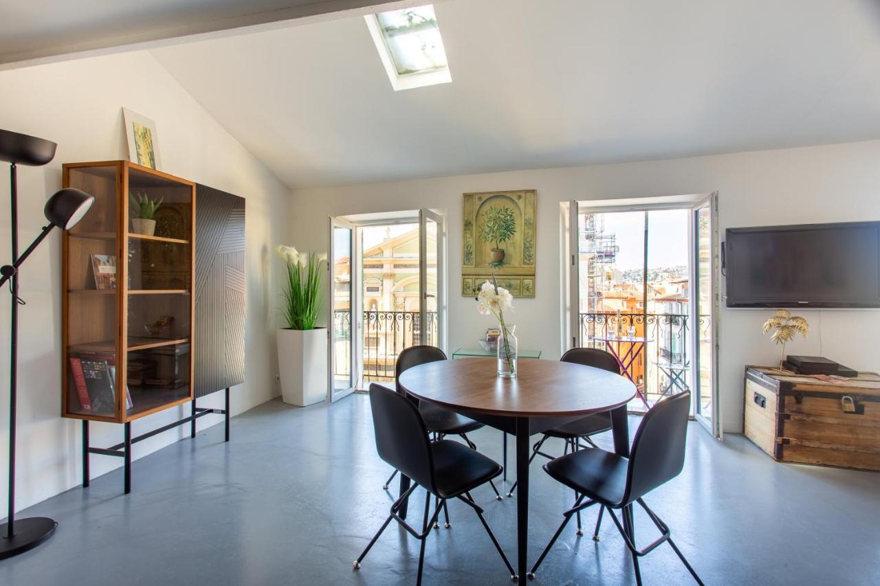 Ross 5- F2, Lumineux, Balcon, Loft, Clim, Vieux-Nice Buitenkant foto
